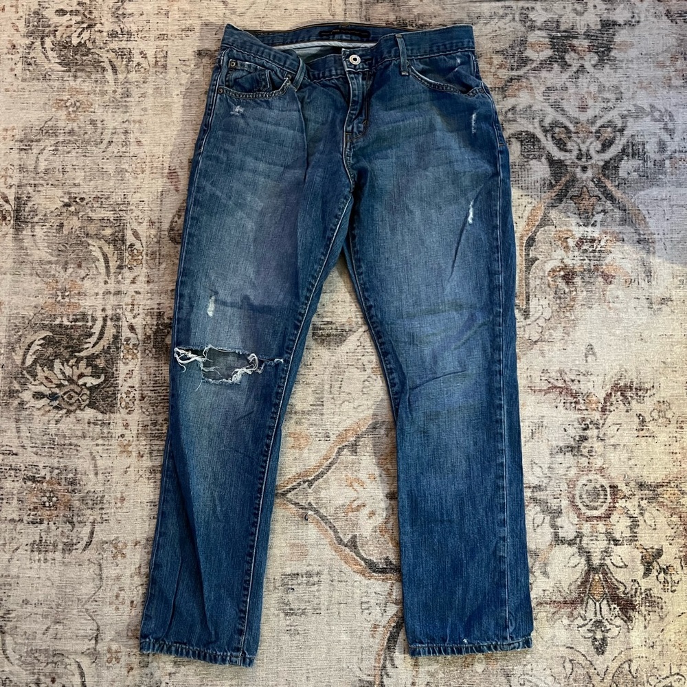 Levi’s boyfriend jean size 6